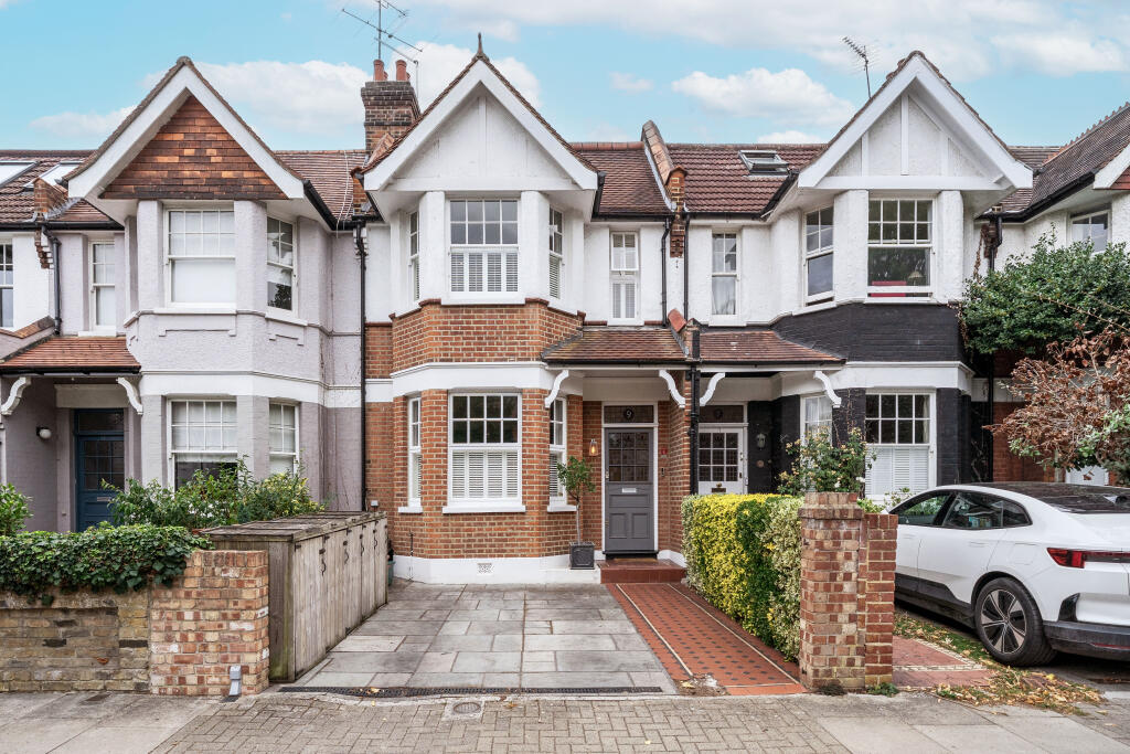 Main image of property: Wilmington Avenue, London, W4