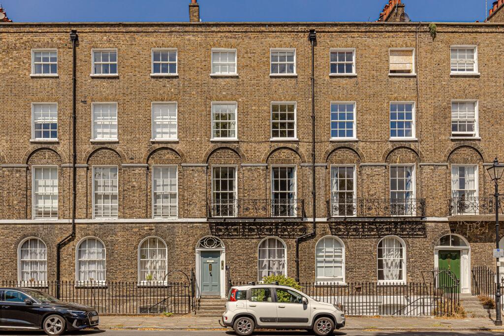 Main image of property: Myddelton Square, London, EC1R