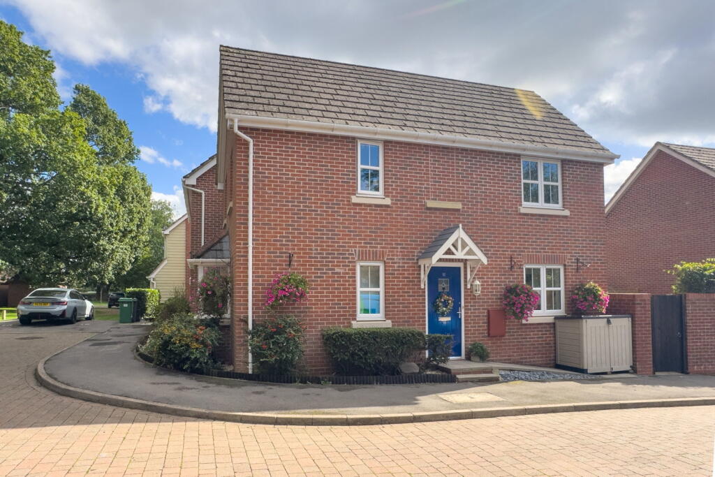 Main image of property: Pheasant Close, Four Marks