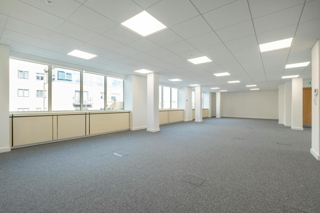 Suite 2.1