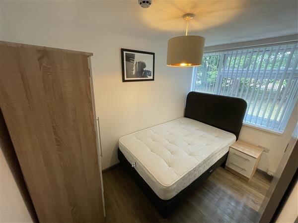 Main image of property: Pearson Square