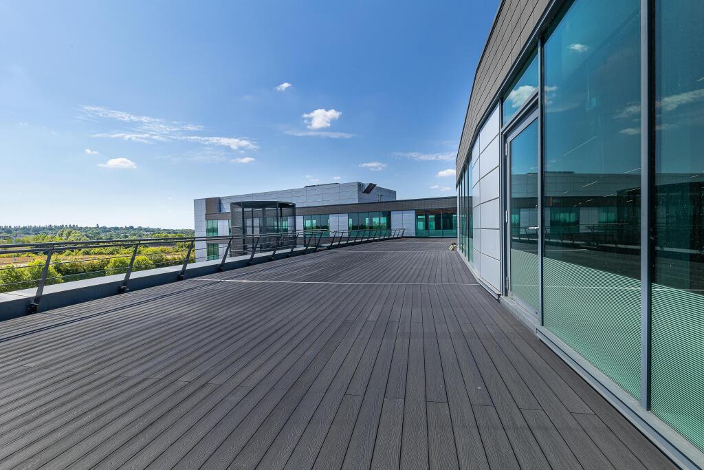 2022_07_290445 Office terrace.jpg