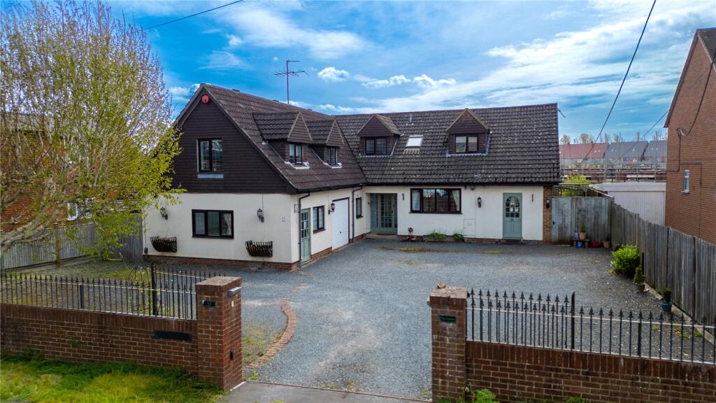 Main image of property: The Green, Theale, Reading, Berkshire, RG7
