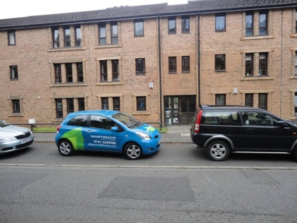 Main image of property: 109 Raeberry Street, Glasgow