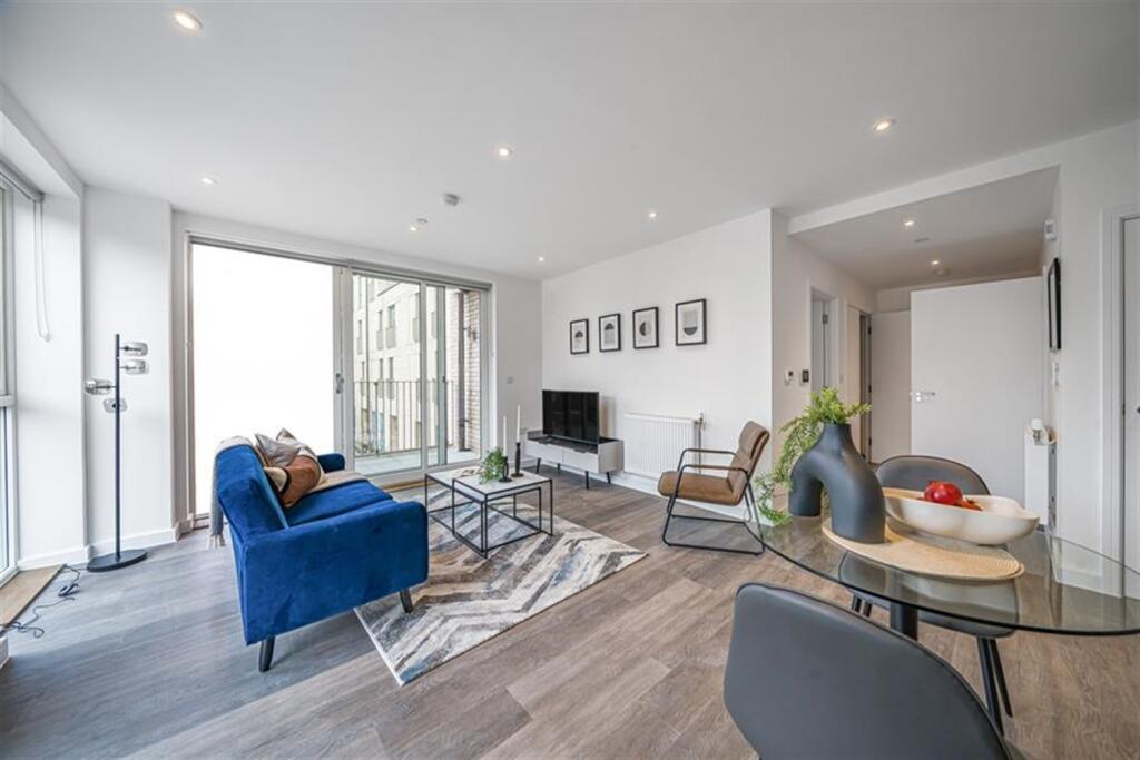 Main image of property: 1 bed, 1st floor, Verona House, Dagenham, RM9