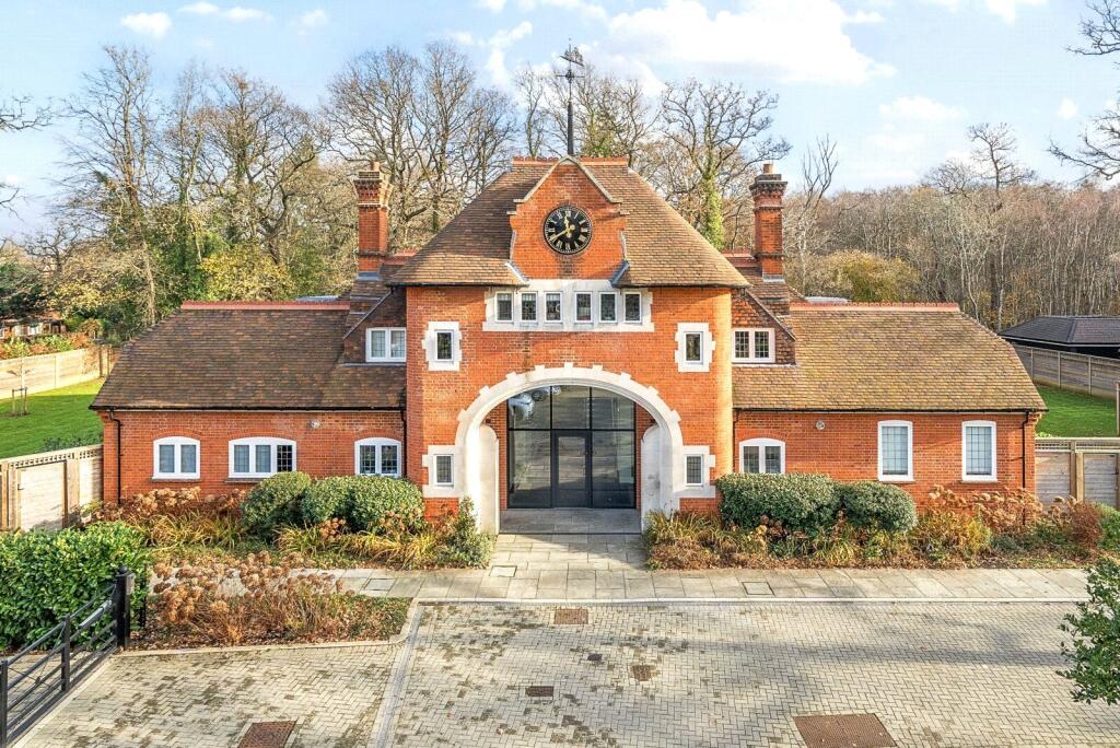 Main image of property: Broadoaks Park Road, West Byfleet, KT14