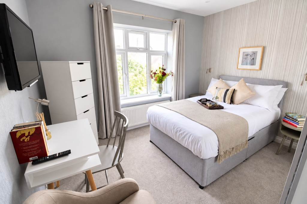 Main image of property: Room 3,  Beechwood Road, Luton, Bedfordshire, LU4 9RA