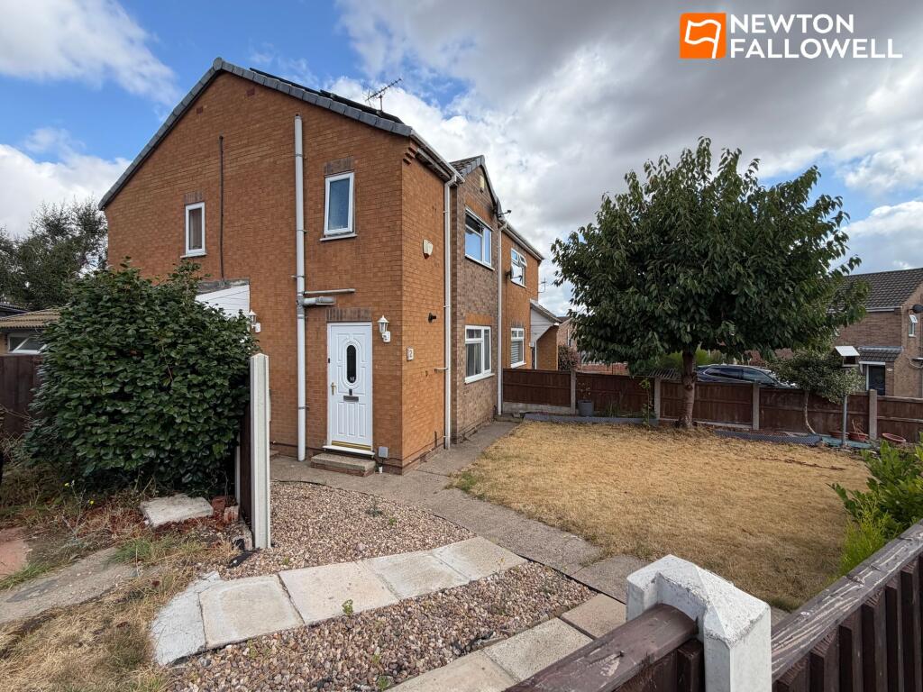Main image of property: Romsey Place, Mansfield, NG19