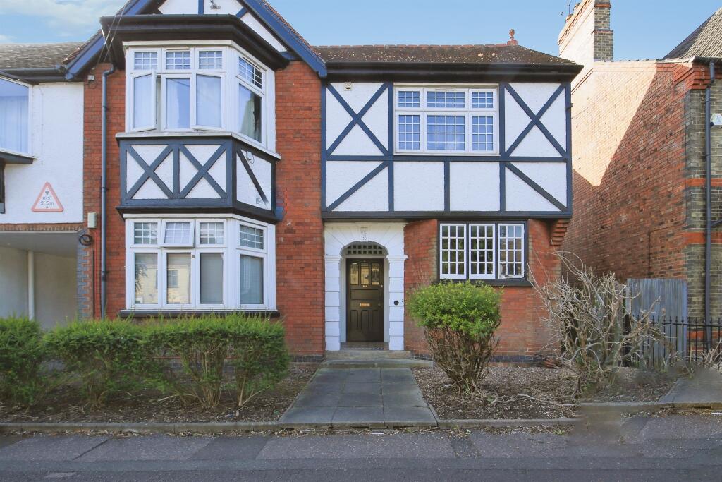 Main image of property: Oundle Road, Peterborough