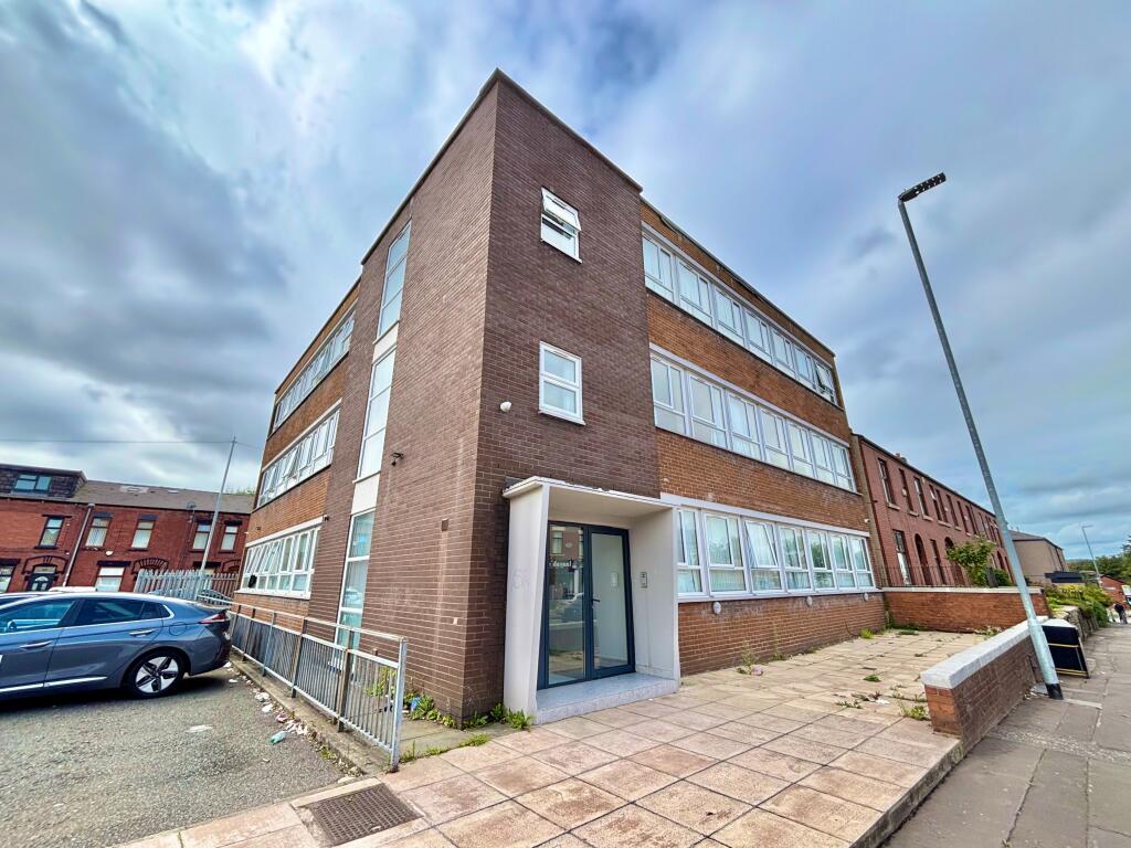 Main image of property: 115 Spotland Road, Rochdale, OL12
