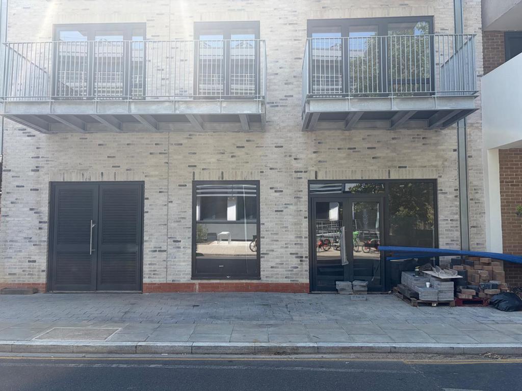 Main image of property: 100 Warwick Road, Ealing London W5 5PT