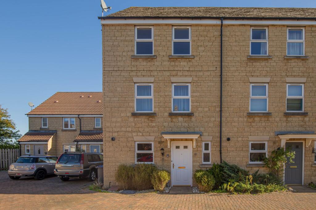 Main image of property: Avenue De Gien, Malmesbury, SN16