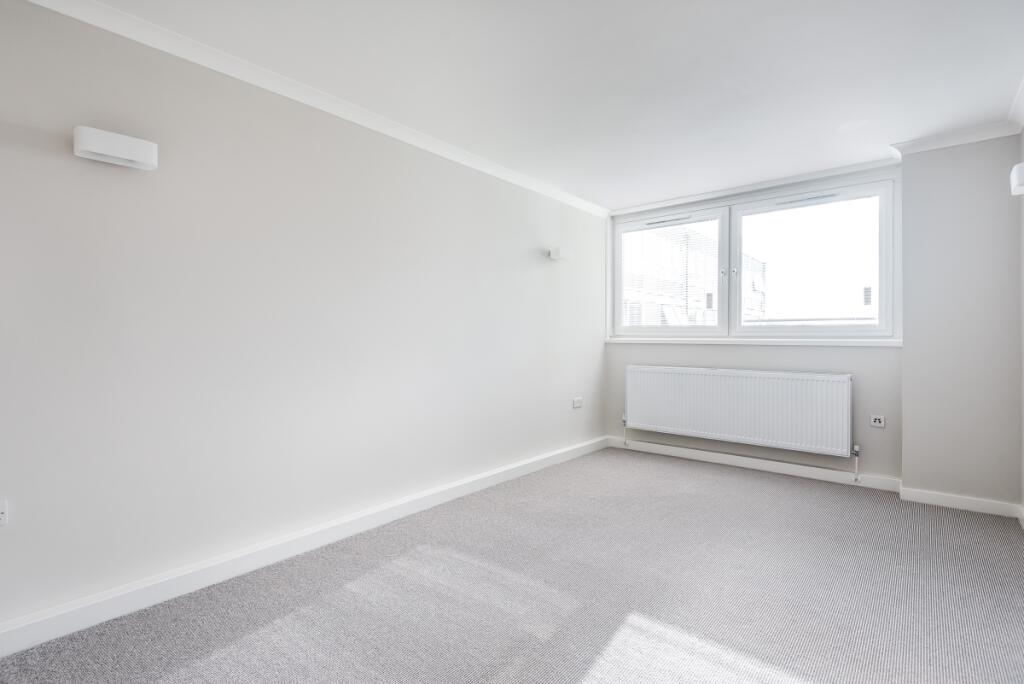 Main image of property: Masons Hill, Bromley, Kent, BR2