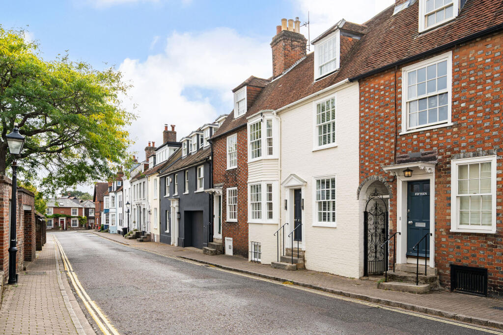 Main image of property: Captains Row, Lymington, SO41
