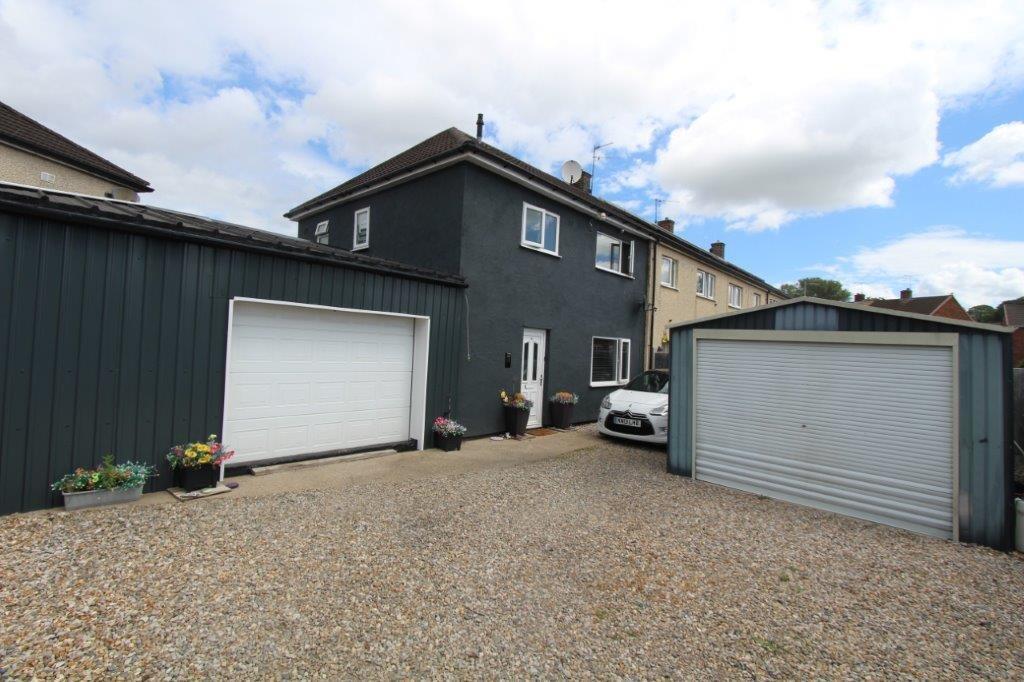 Main image of property: Glan Gors, Cefn Road