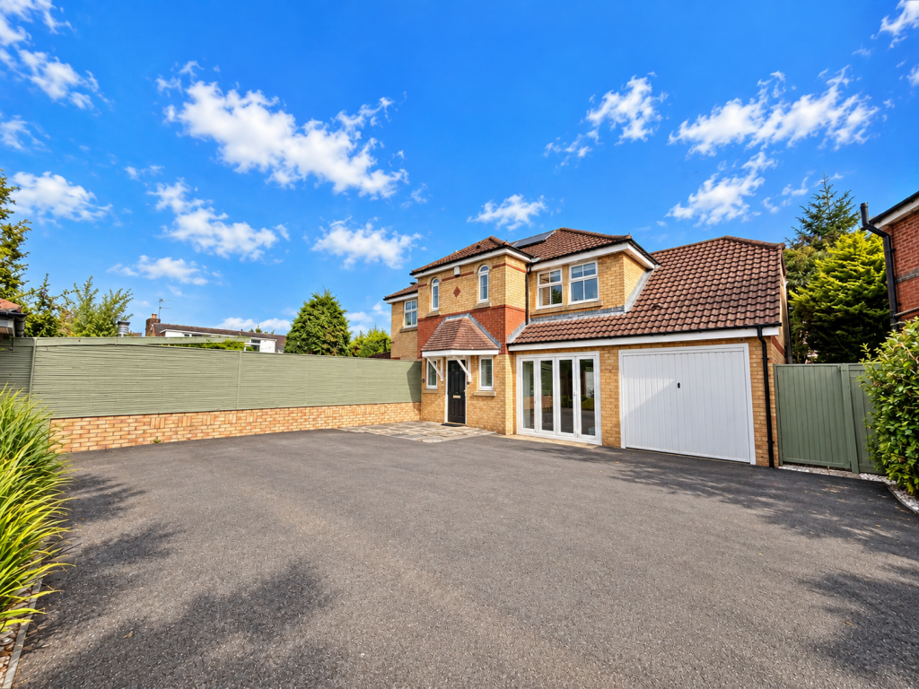 Main image of property: Towbreck Gardens,  Poulton-Le-Fylde, FY6