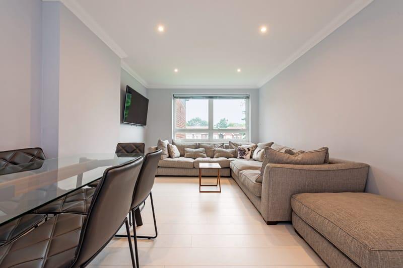 Main image of property: David Court, High Road, Whetstone, N20