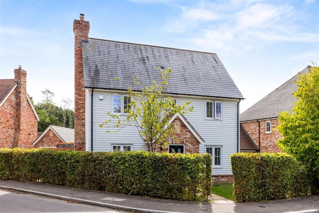 Main image of property: Monks Meadow, Ardingly