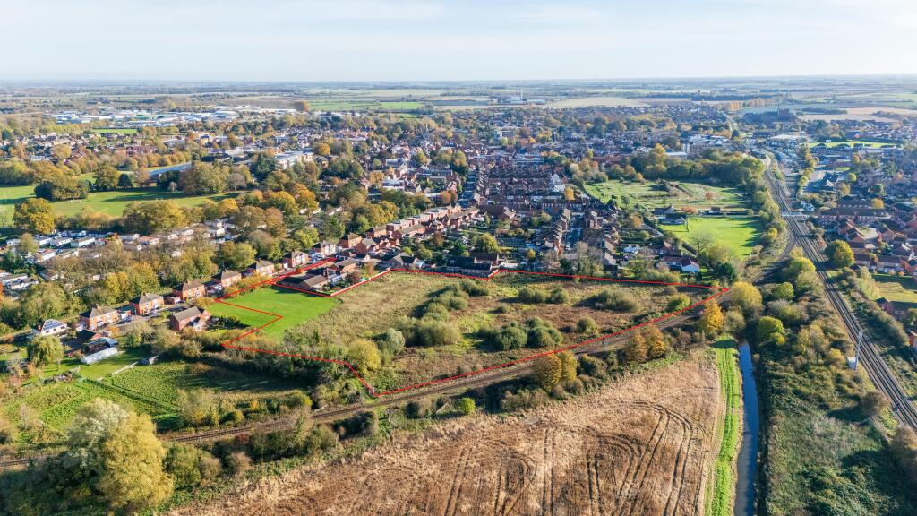 Main image of property: 2.25 Ha 5.56 Acres, Electric Station Road, Sleaford, NG34 7QL