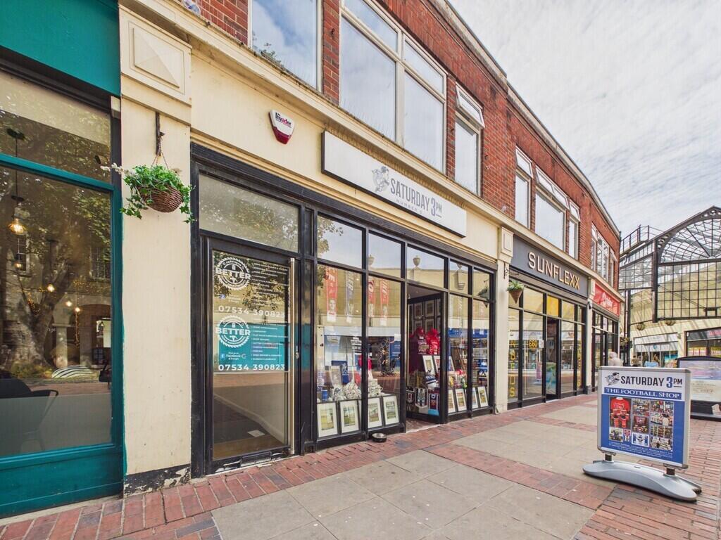 Main image of property: Liverpool Buildings, Worthing, BN11 1SY