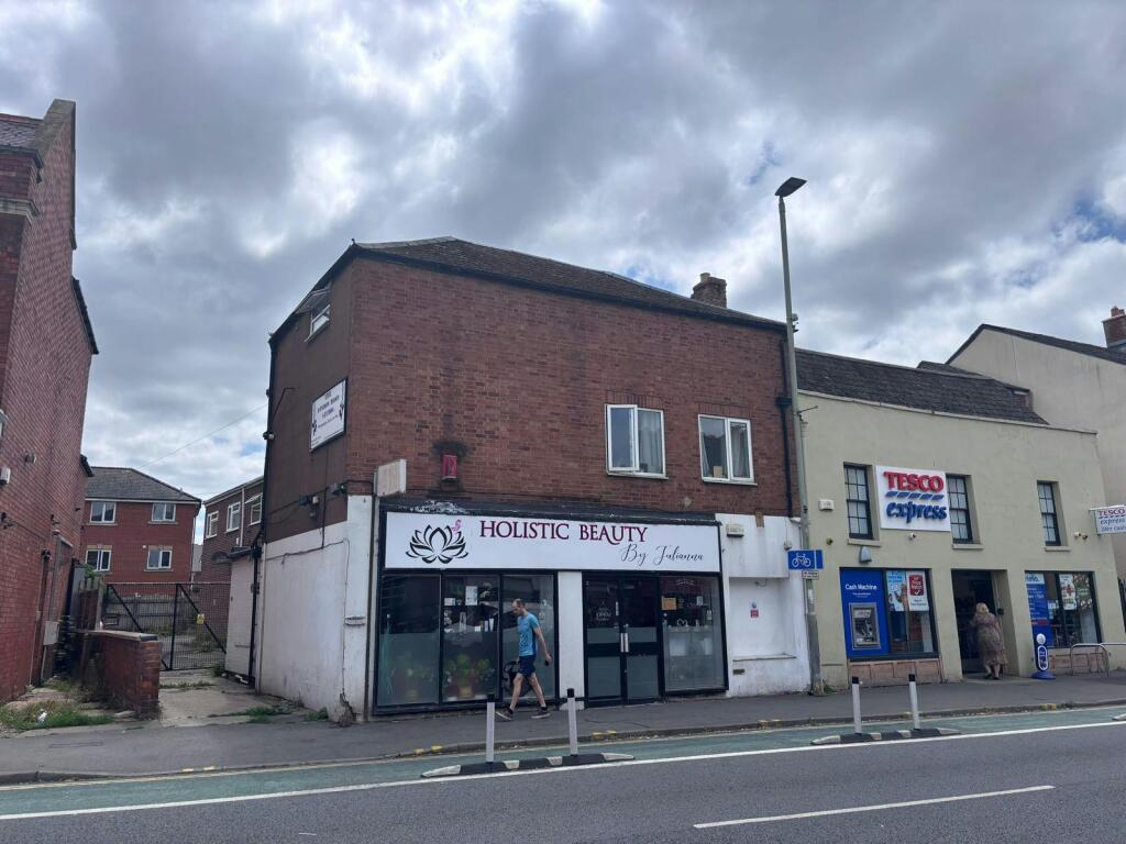 Main image of property: 38 London Road, Gloucester, GL1 3NU