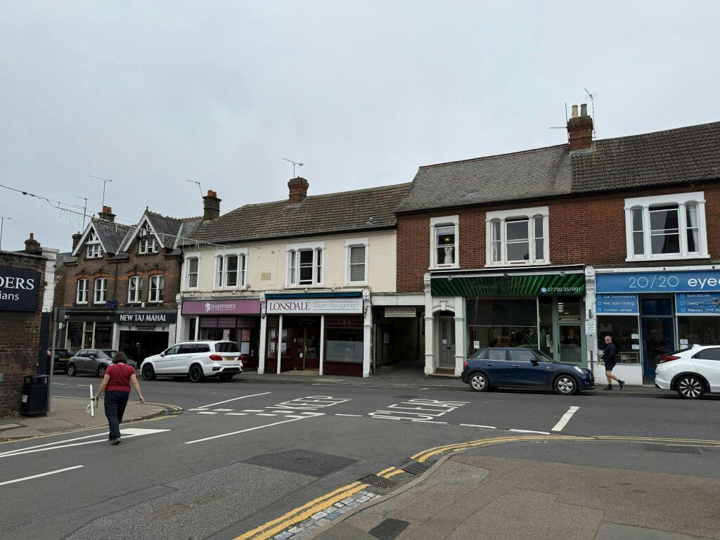 Main image of property: 14 Station Road, Harpenden, AL5 4SE