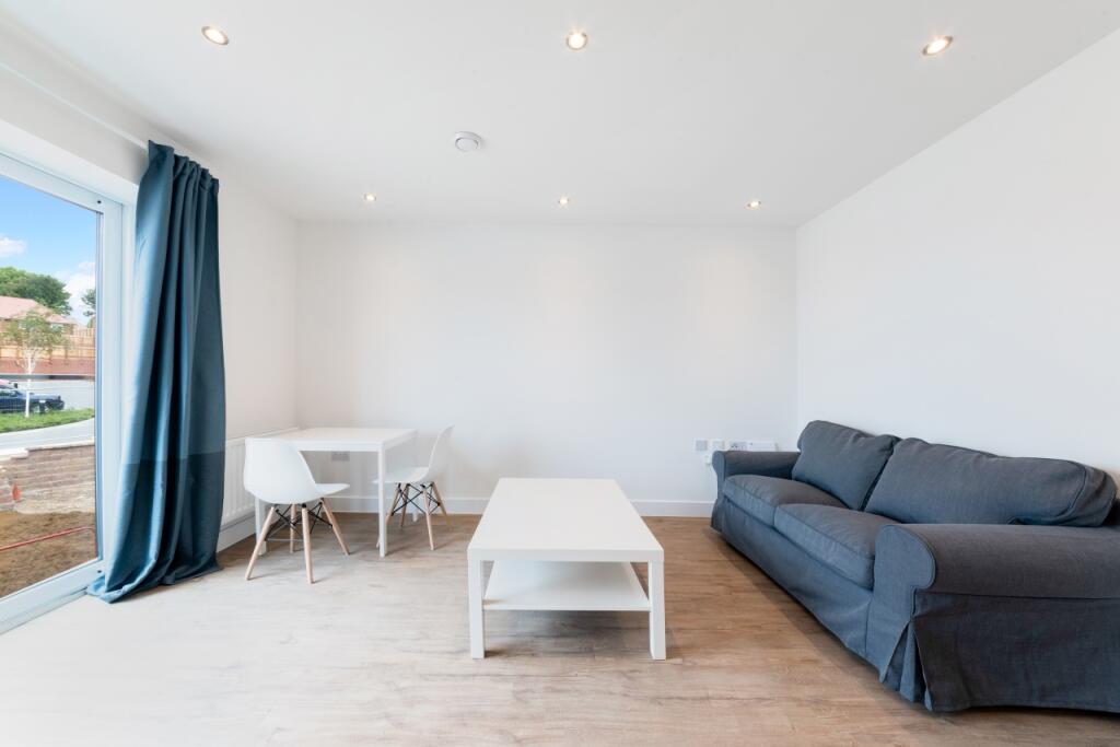 Main image of property: Griffin Court, Saxon Square, Stirling Drive, Luton, Bedfordshire, LU2