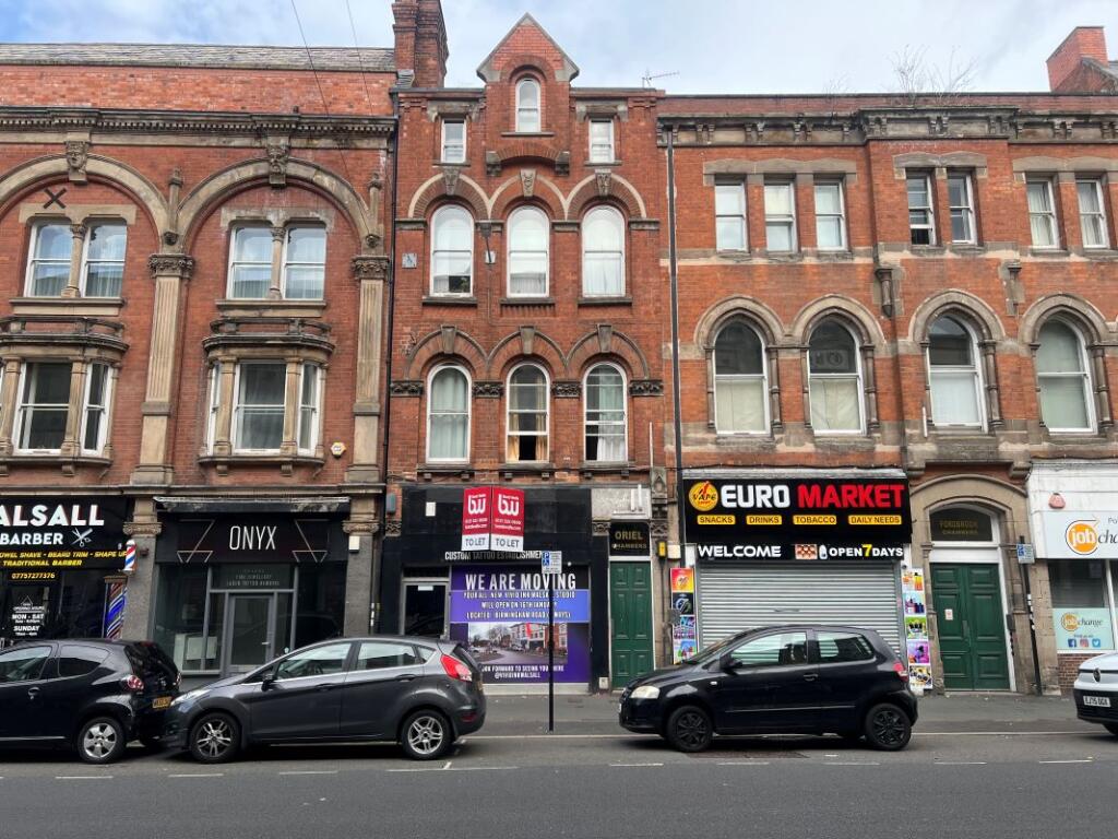 Main image of property: Flat 3 Oriel Chambers, 13A Bridge Street, Walsall, WS1 1DP