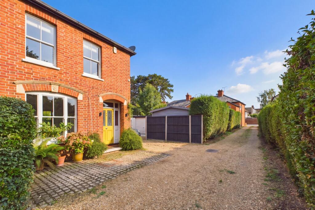 Main image of property: Penyston Road, Maidenhead, Berkshire, SL6