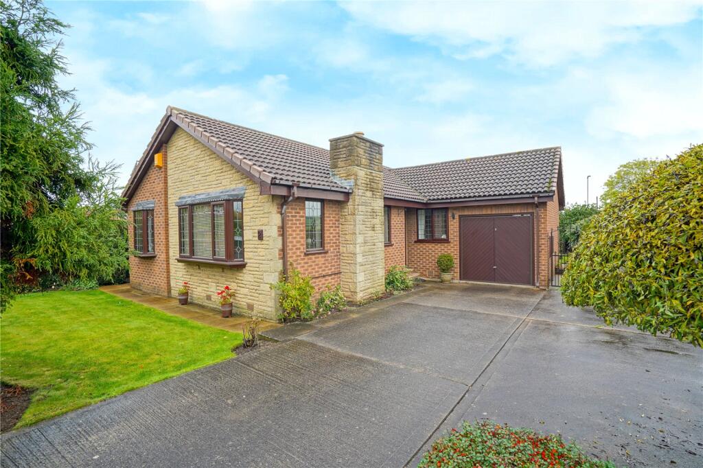 Main image of property: Moorhouse Close, Whiston, Rotherham, S60