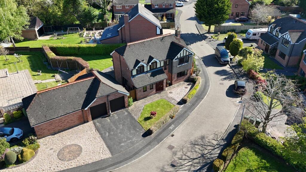 Main image of property: Eleanor Close, Lincoln