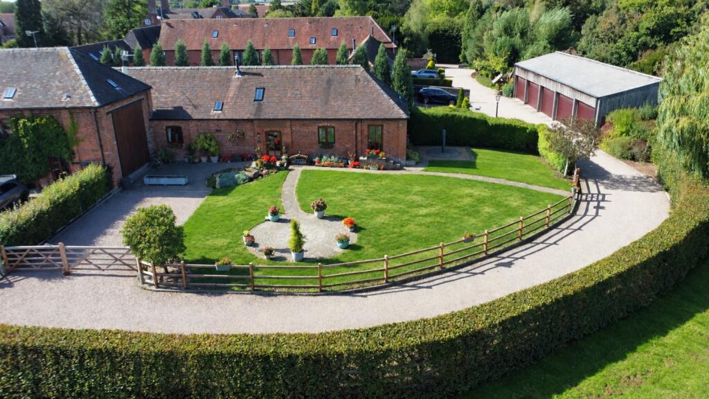 Main image of property: Chesterton Farm Barns, Chesterton, Bridgnorth, Shropshire, WV15 5NX
