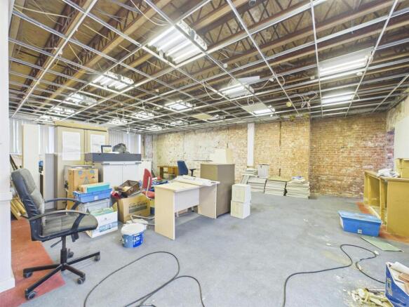 8 - Commercial Building for Auction, Kingswood, Br