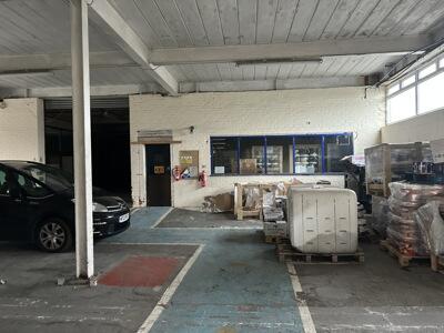Photo 18