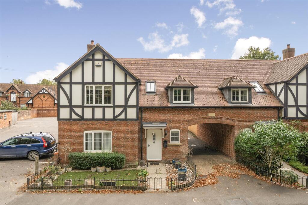 Main image of property: Blandford Road, Iwerne Minster, Blandford Forum