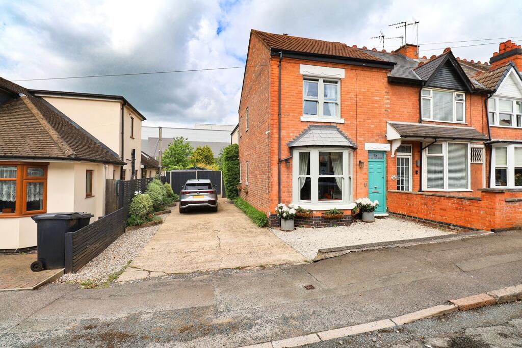 Main image of property: Clarendon Road, Hinckley, Leicestershire, LE10 0PL