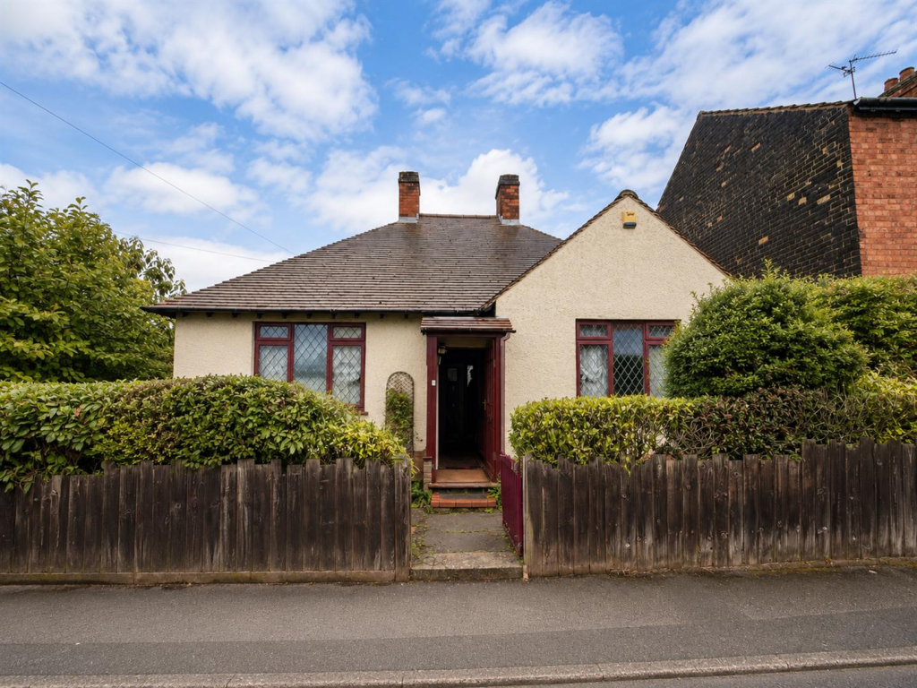 Main image of property: 68 Argyll Street, Kettering, NN15 6DA