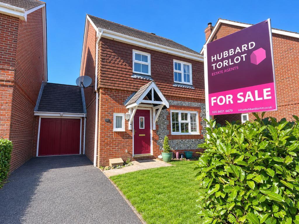 Main image of property: Dane Road, Warlingham, Surrey, CR6 9NP