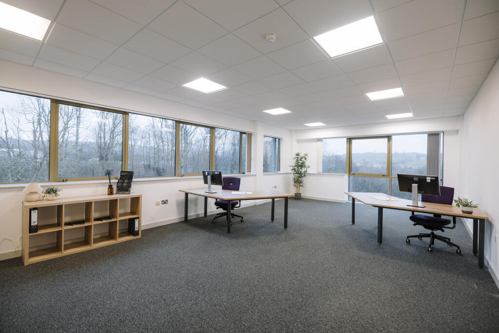 500 sqft office