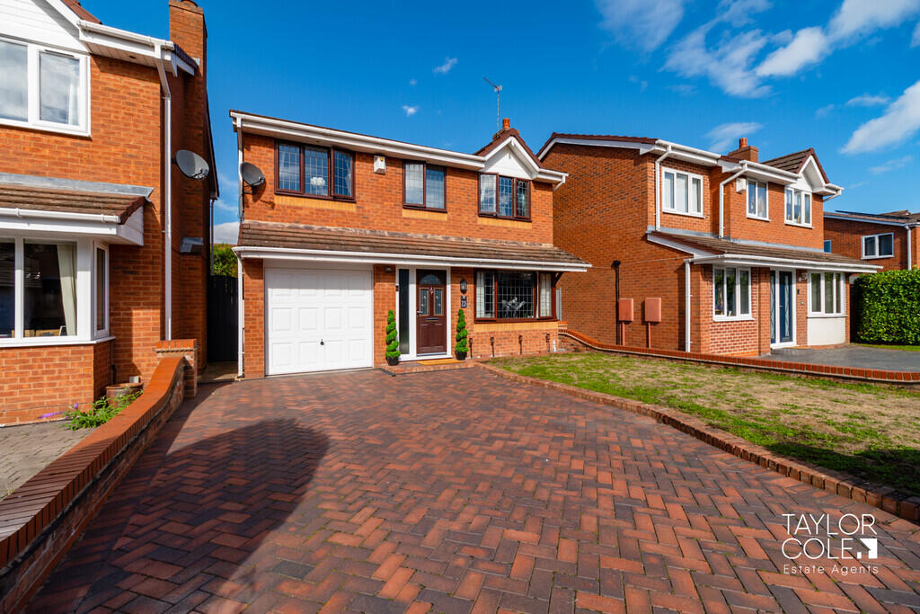 Main image of property: Lindisfarne, Glascote