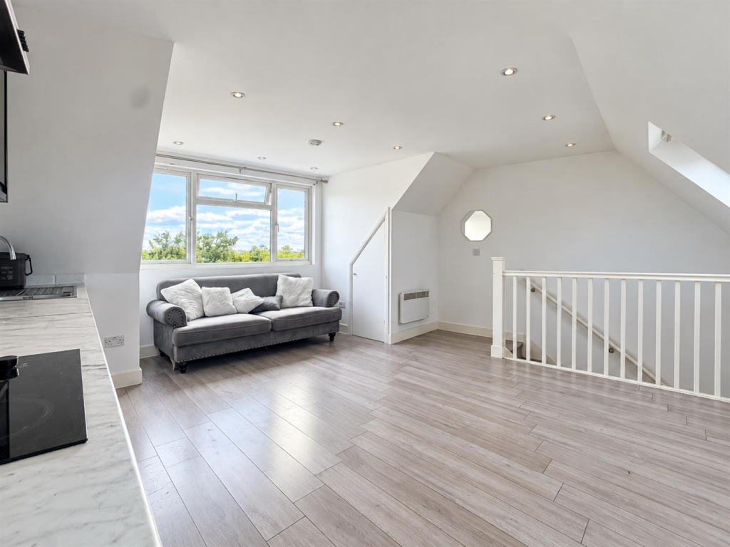 Main image of property: Watford Way, Mill Hill, London