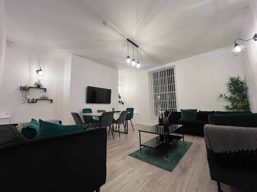 Main image of property: Falkner Square, Liverpool, Merseyside, L8 7NZ