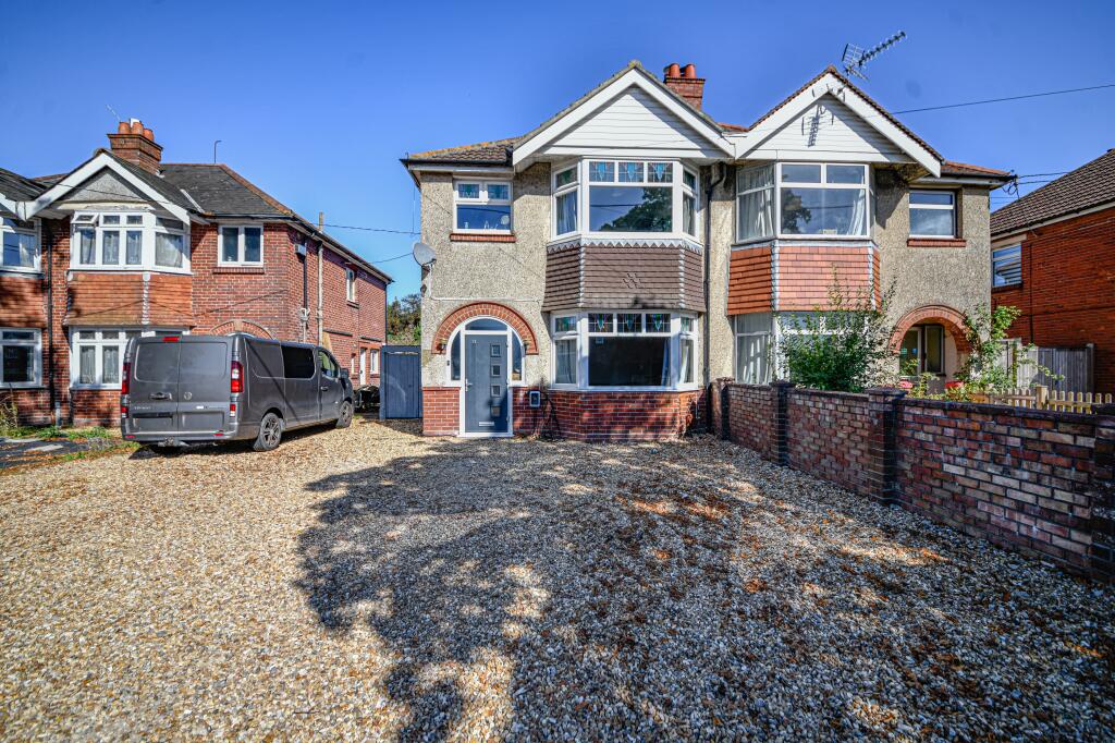 Main image of property: Fair Oak Road, Bishopstoke, Eastleigh