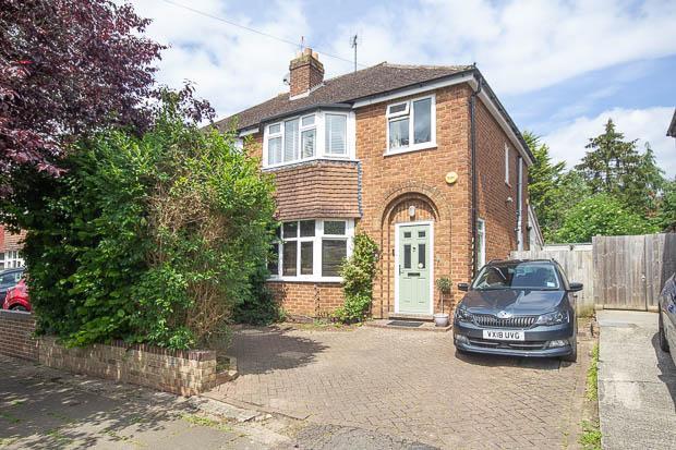 Main image of property: Cleevemount Road, Cheltenham, GL52 3HG