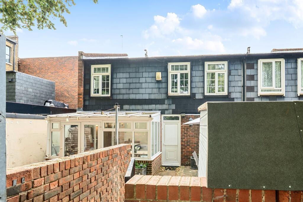 Main image of property: Langdale Close, London, SE17
