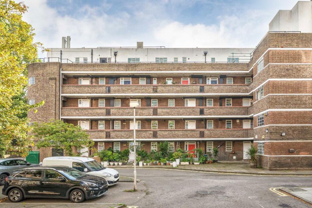 Main image of property: Oaklands Estate, Cloapham South