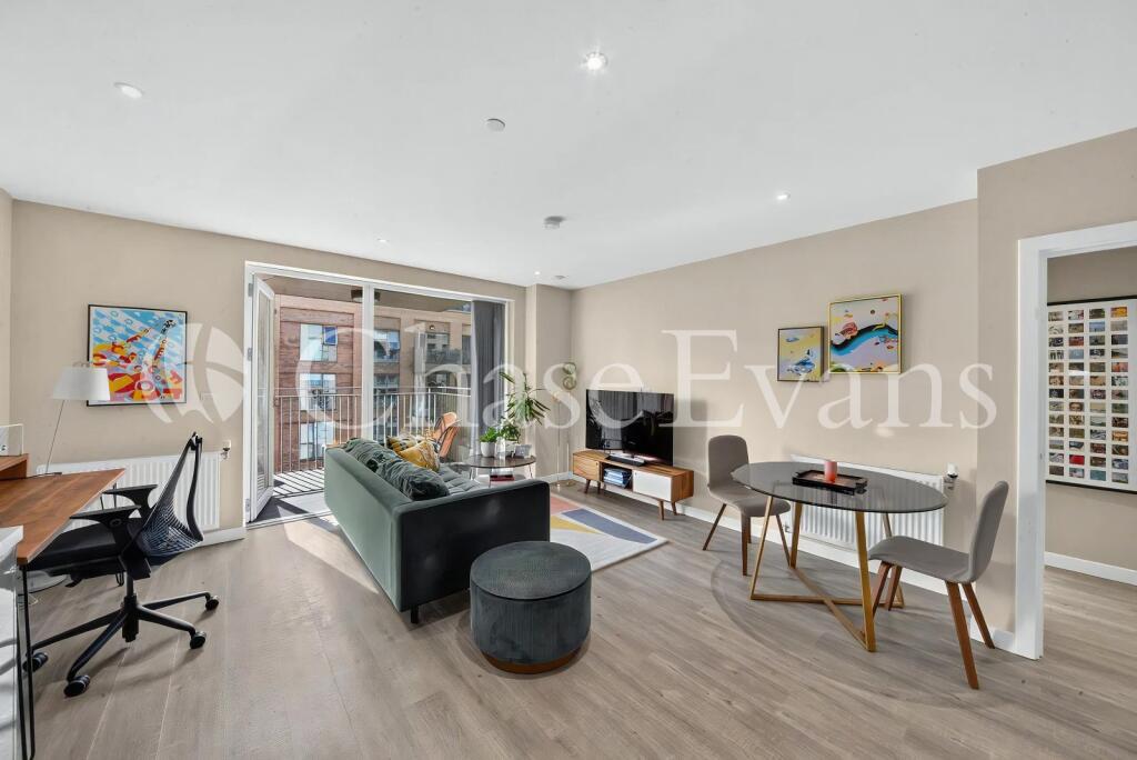Main image of property: Thomas Road, Limehouse, London, E14