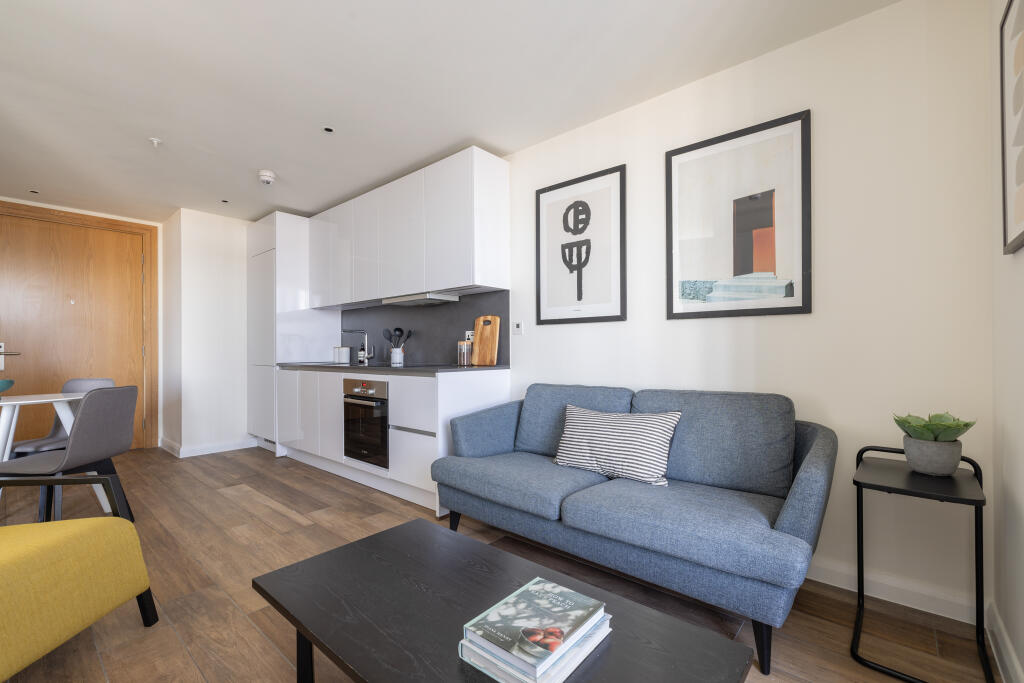 Main image of property: 2 Junction Rd, London