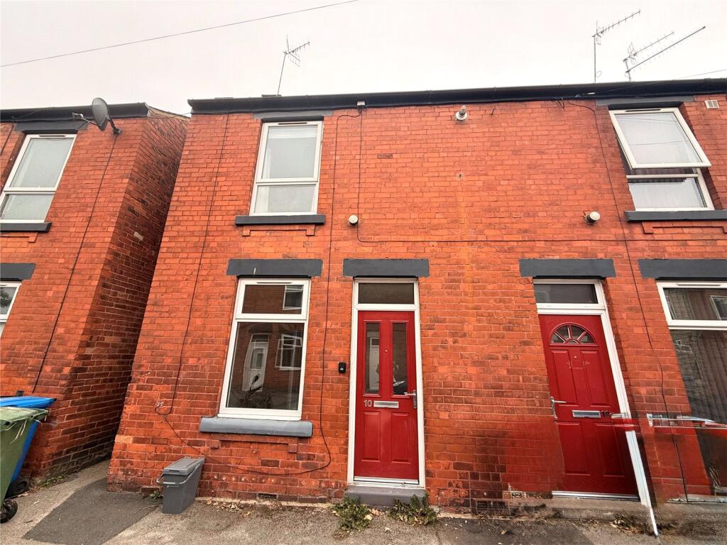 Main image of property: Beehive Road, Chesterfield, Derbyshire, S40