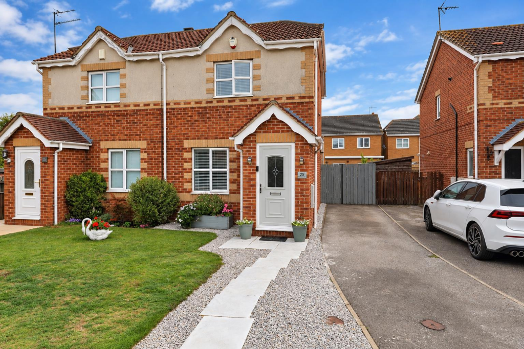 Main image of property: Sailors Wharf, Hull